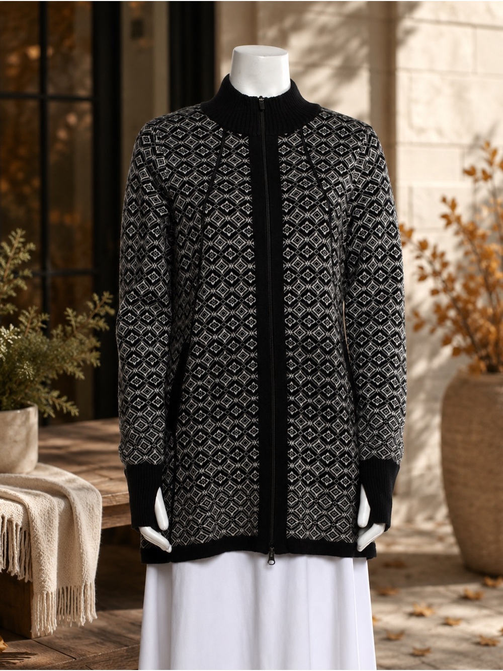 Cynthia Rowley Black Black & White Geometric Zip-Front Knit Cardigan - Size S